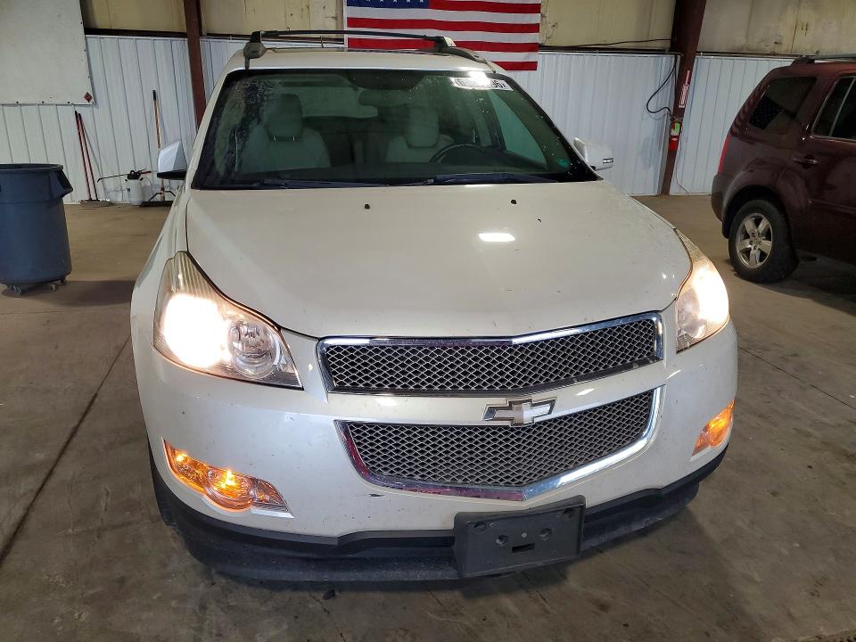 Photo 5 from auction – 2011 CHEVROLET TRAVERSE with VIN 1GNKRLED6BJ350846