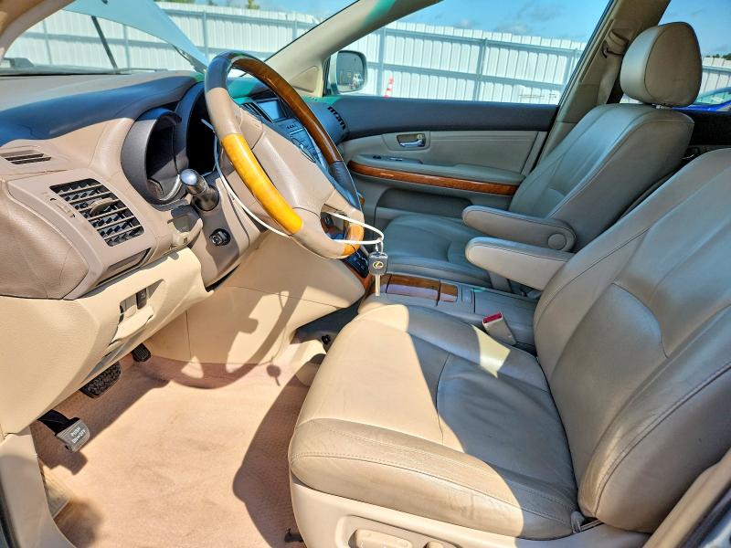 Photo 7 from auction – 2007 LEXUS RX with VIN 2T2HK31U67C030602