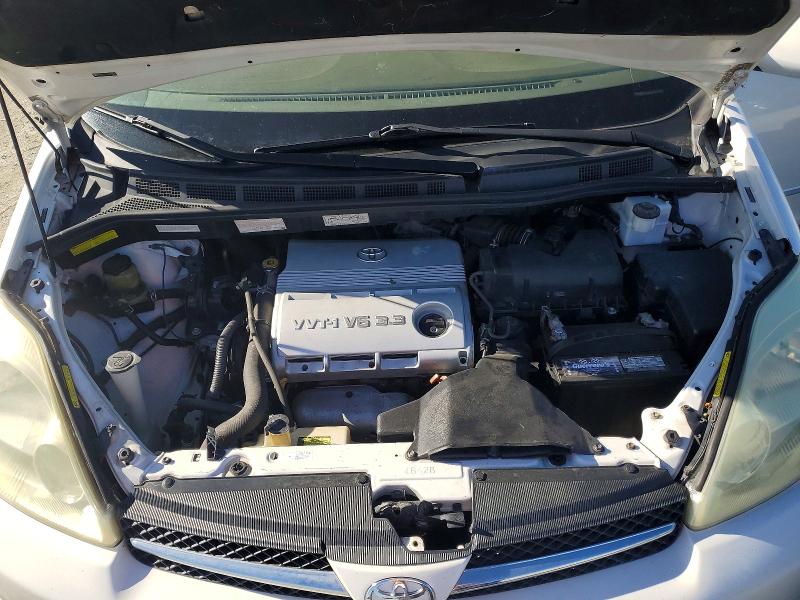 Photo 12 from auction – 2005 TOYOTA SIENNA with VIN 5TDBA22C55S047621