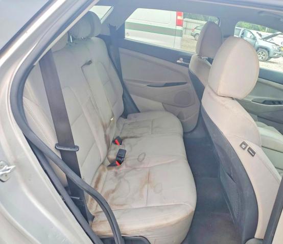 Photo 11 from auction – 2019 HYUNDAI TUCSON with VIN KM8J2CA47KU896659