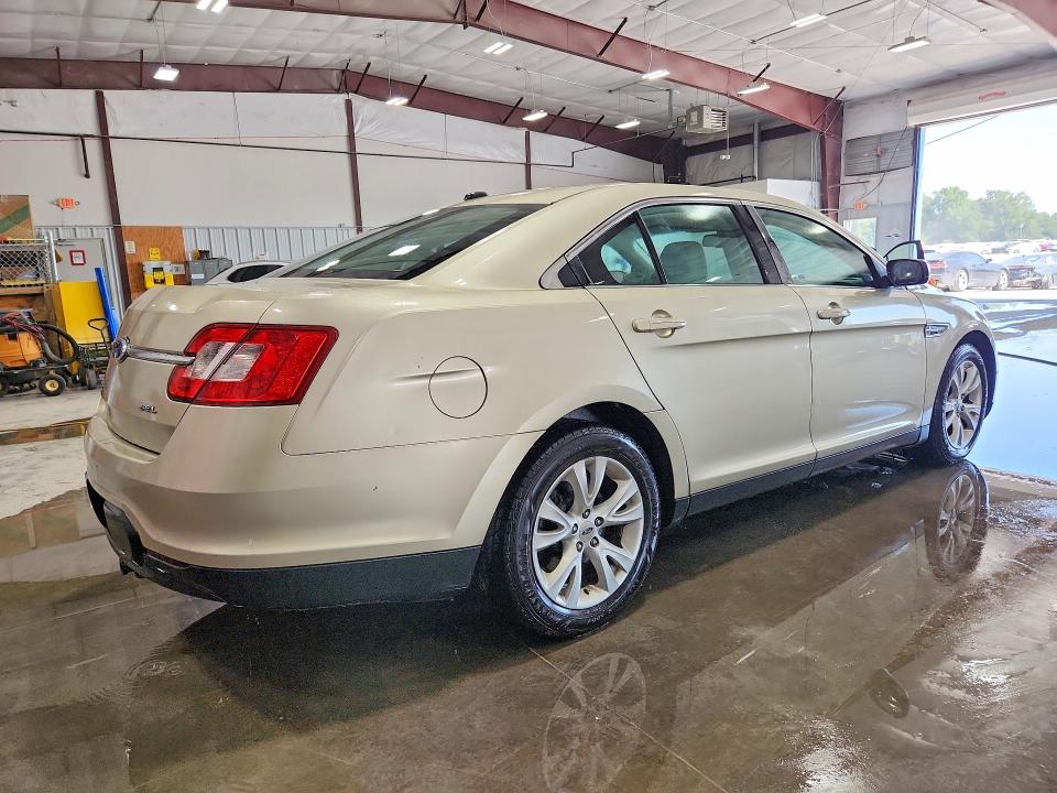 Photo 3 from auction – 2011 FORD TAURUS with VIN 1FAHP2EW1BG166437