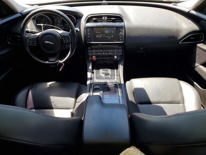 Photo 8 from auction – 2018 JAGUAR XE with VIN SAJAR4FXXJCP36211