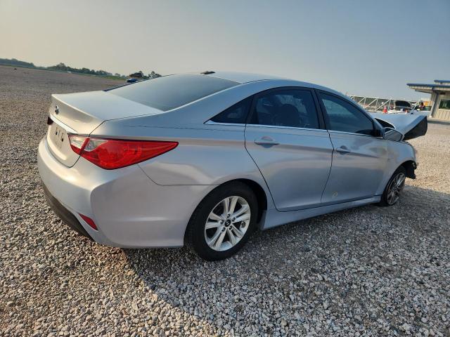 Photo 3 from auction – 2014 HYUNDAI SONATA with VIN 5NPEB4AC7EH934585