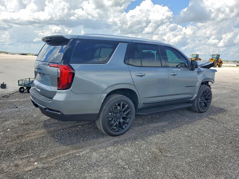Фото 3 с аукциона – 2026 GMC YUKON с VIN 1GKS1BKD1TR196679