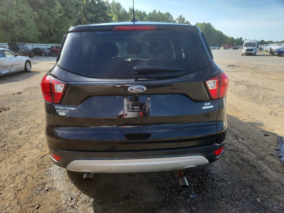 Photo 6 from auction – 2019 FORD ESCAPE with VIN 1FMCU0GD6KUA89218