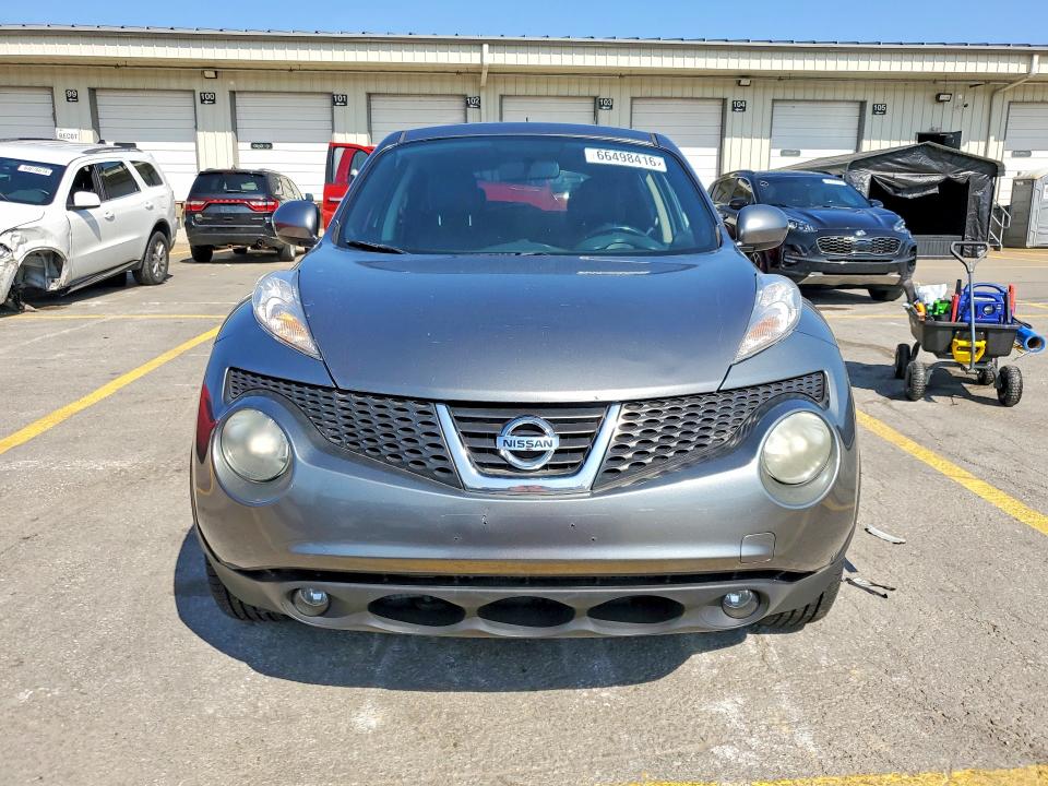 Photo 5 from auction – 2011 NISSAN JUKE with VIN JN8AF5MV3BT026703