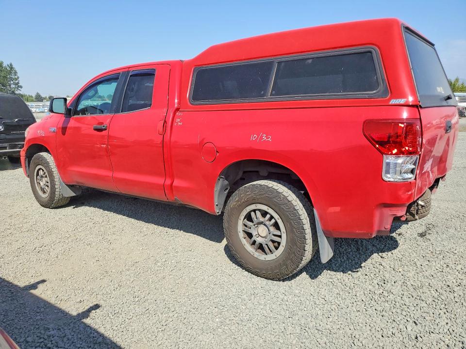 Photo 2 from auction – 2013 TOYOTA TUNDRA with VIN 5TFUY5F17DX320209
