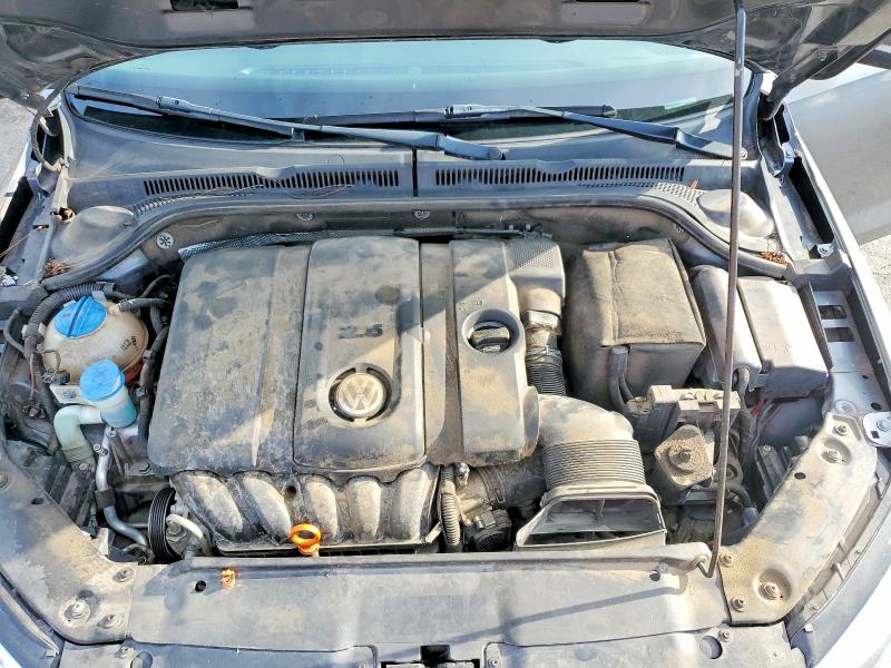 Photo 11 from auction – 2013 VOLKSWAGEN JETTA with VIN 3VWDP7AJ0DM435100