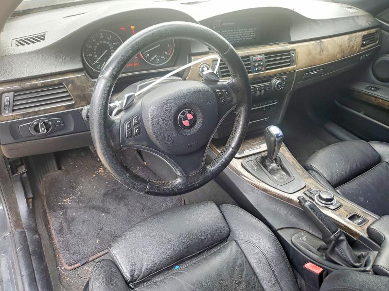 Photo 8 from auction – 2009 BMW 335 with VIN WBAWL735X9P180882