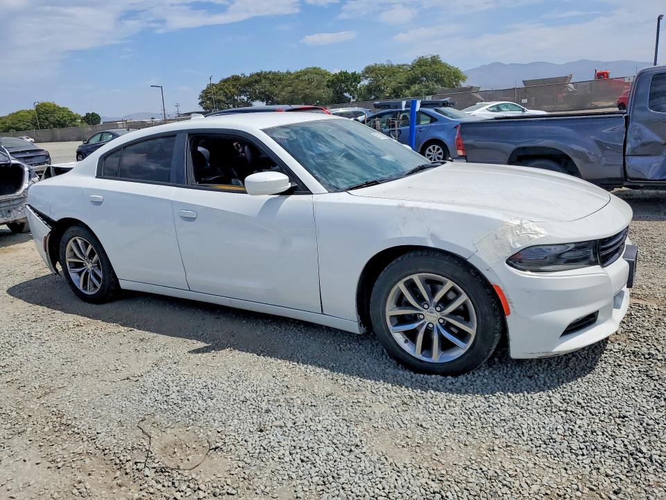 Foto 4 de la subasta – 2016 DODGE CHARGER con VIN 2C3CDXHG8GH357089