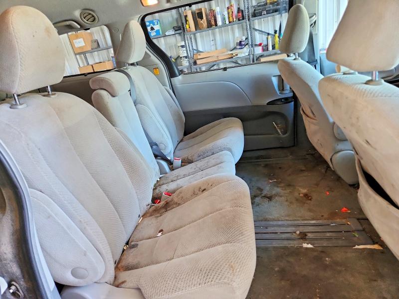 Photo 11 from auction – 2011 TOYOTA SIENNA with VIN 5TDKK3DC2BS063593