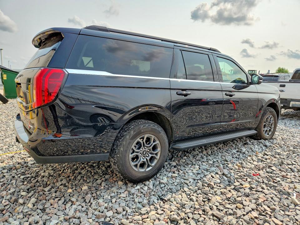 Photo 3 from auction – 2026 FORD EXPEDITION with VIN 1FMJK1J89TEA02762