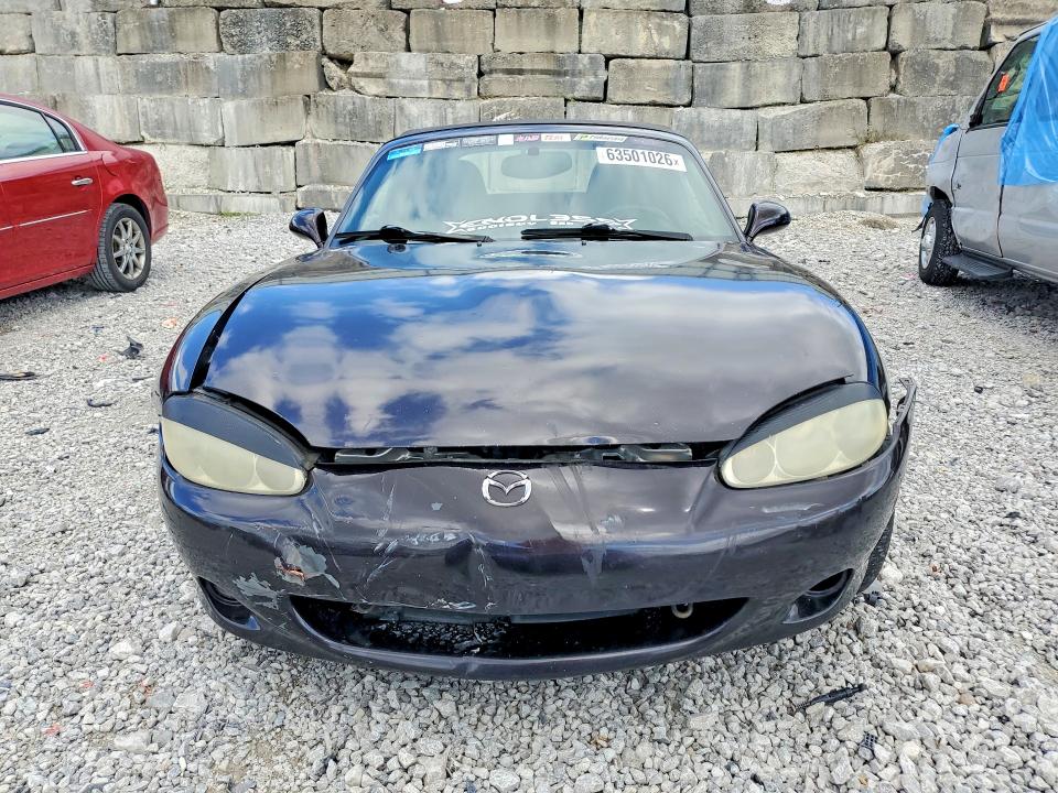 Photo 5 from auction – 2004 MAZDA MX-5 MIATA with VIN JM1NB353040401039