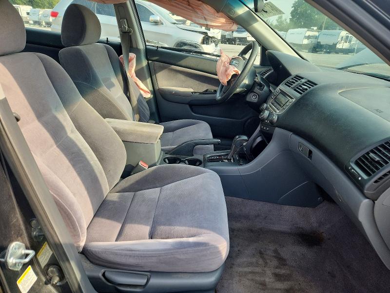 Photo 7 from auction – 2006 HONDA ACCORD with VIN JHMCM56466C008456
