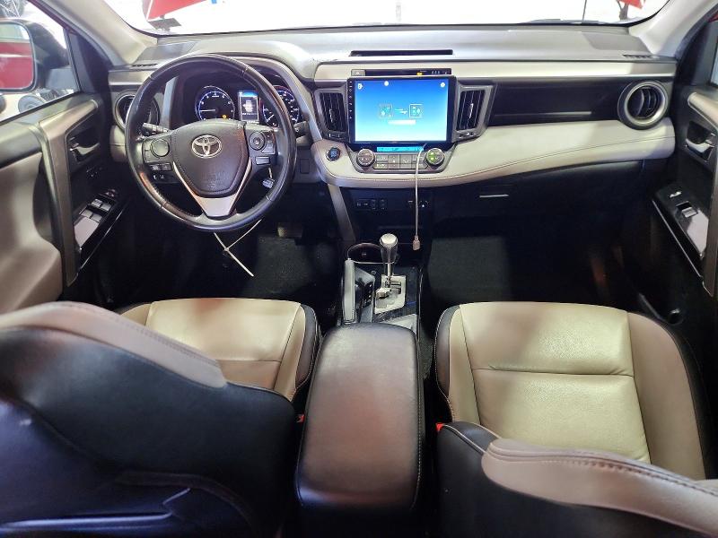 Photo 8 from auction – 2018 TOYOTA RAV4 with VIN JTMDFREV8JD238522