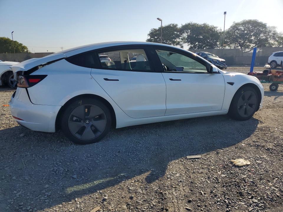Photo 3 from auction – 2022 TESLA MODEL 3 with VIN 5YJ3E1EA9NF357661
