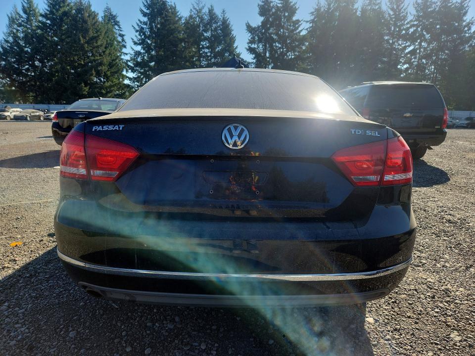 Photo 6 from auction – 2013 VOLKSWAGEN PASSAT with VIN 1VWCN7A34DC087581