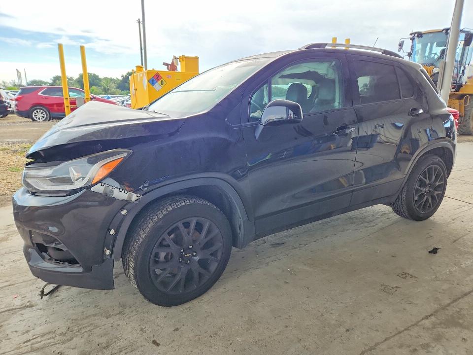 CHEVROLET TRAX 2021 with VIN KL7CJPSB0MB314563 - Photo from auction