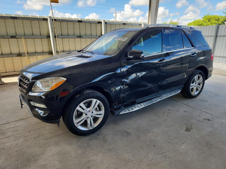 MERCEDES-BENZ ML 2015 with VIN 4JGDA0EB4FA555394 - Photo from auction