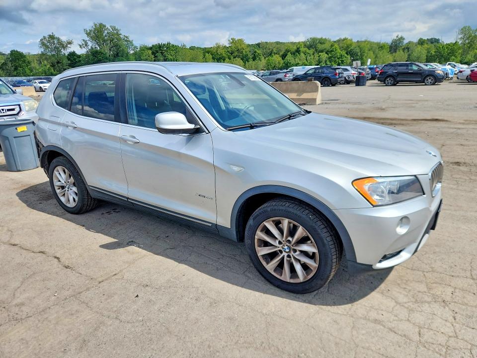 Photo 4 from auction – 2011 BMW X3 with VIN 5UXWX5C51BL704346