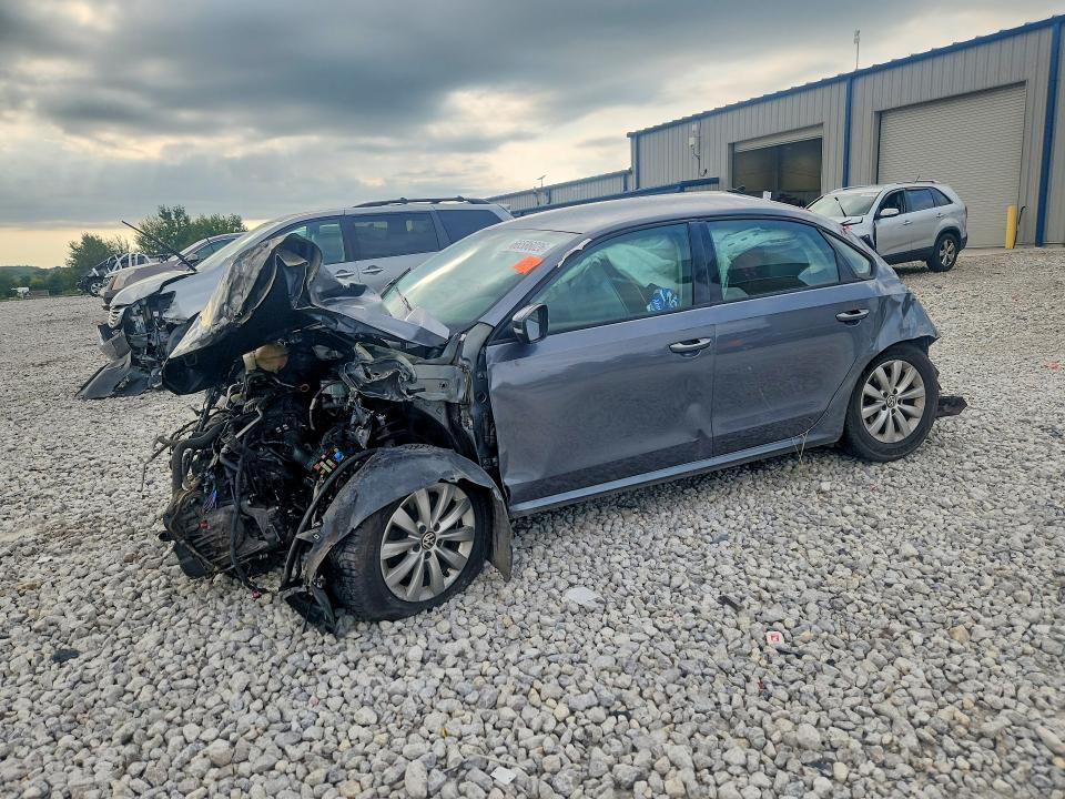 2013 VOLKSWAGEN PASSAT - Търг №66586026