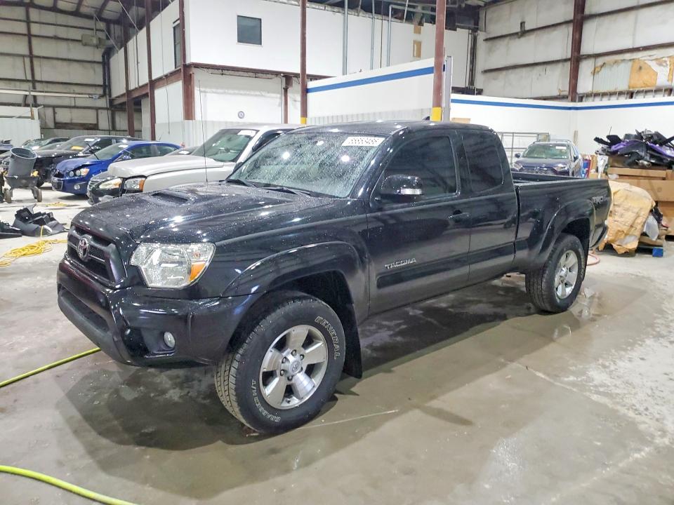 Photo 1 from auction – 2014 TOYOTA TACOMA with VIN 5TFUU4EN2EX096522