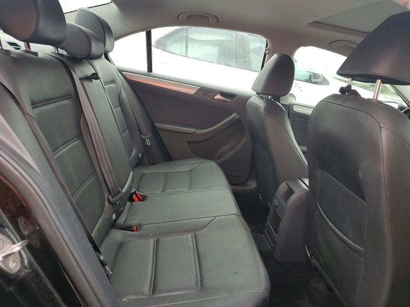 Photo 10 from auction – 2017 VOLKSWAGEN JETTA with VIN 3VWDB7AJ8HM396325