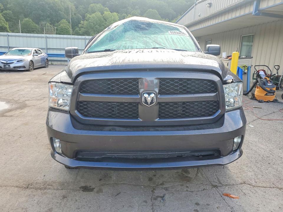 Photo 5 from auction – 2018 RAM 1500 with VIN 1C6RR7FT1JS215827