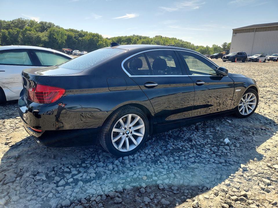 Photo 3 from auction – 2015 BMW 535 with VIN WBA5B3C52FD544751