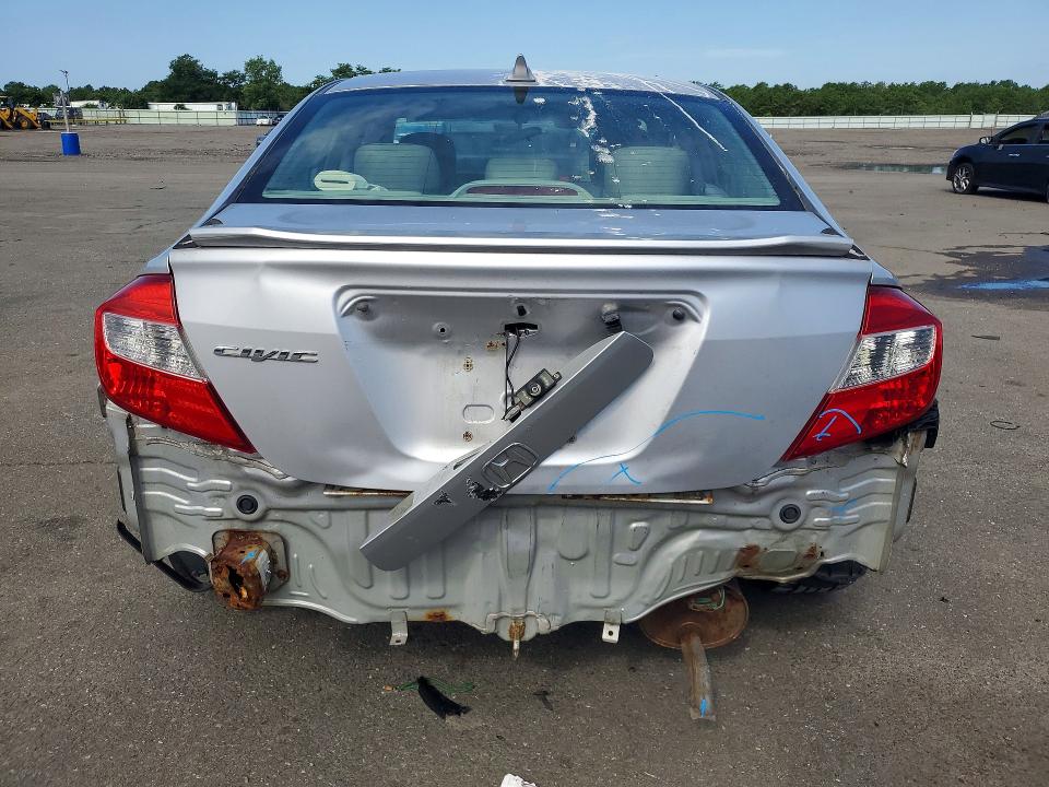 Photo 6 from auction – 2012 HONDA CIVIC with VIN 19XFB2F81CE330383