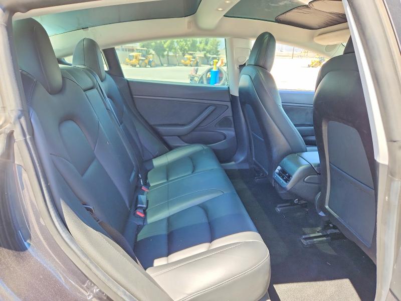 Photo 10 from auction – 2019 TESLA MODEL 3 with VIN 5YJ3E1EA2KF331365