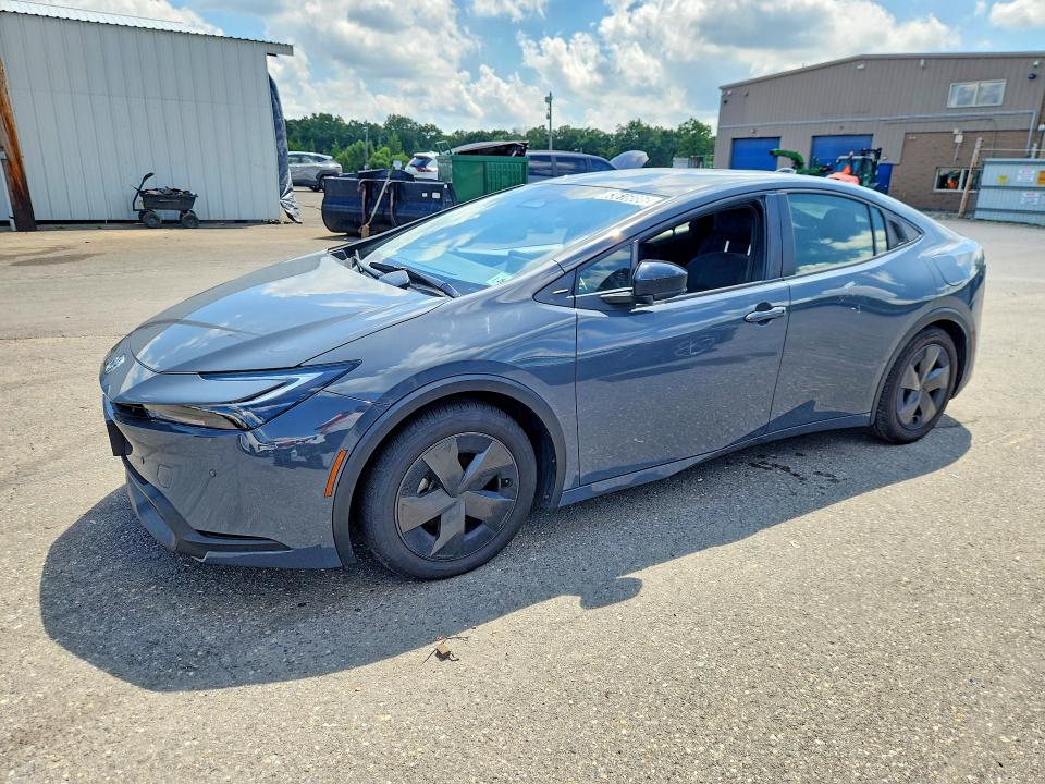 TOYOTA PRIUS 2025 with VIN JTDACAAUXS3050313 - Photo from auction