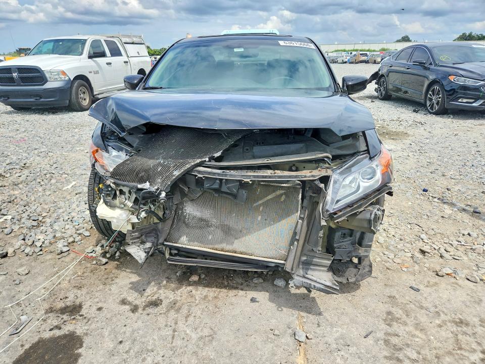 Photo 5 from auction – 2013 ACURA ILX with VIN 19VDE1F76DE000877