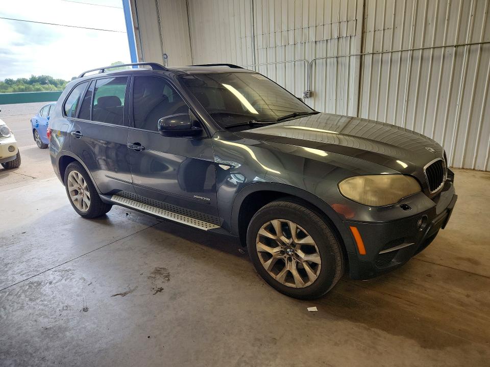 Photo 4 from auction – 2012 BMW X5 with VIN 5UXZV4C57CL753842