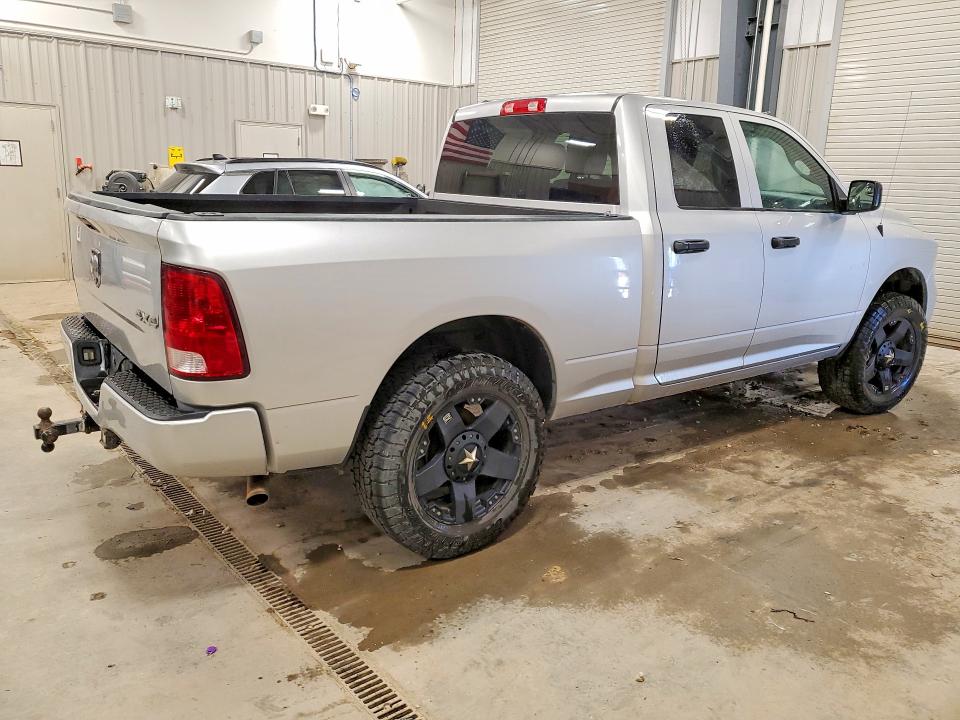 Zdjęcie 3 z aukcji – 2017 RAM 1500 z VIN 1C6RR7FG1HS588900