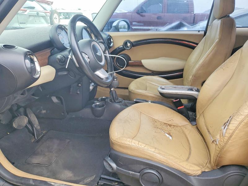 Photo 7 from auction – 2008 MINI COOPER with VIN WMWMF33558TT67153