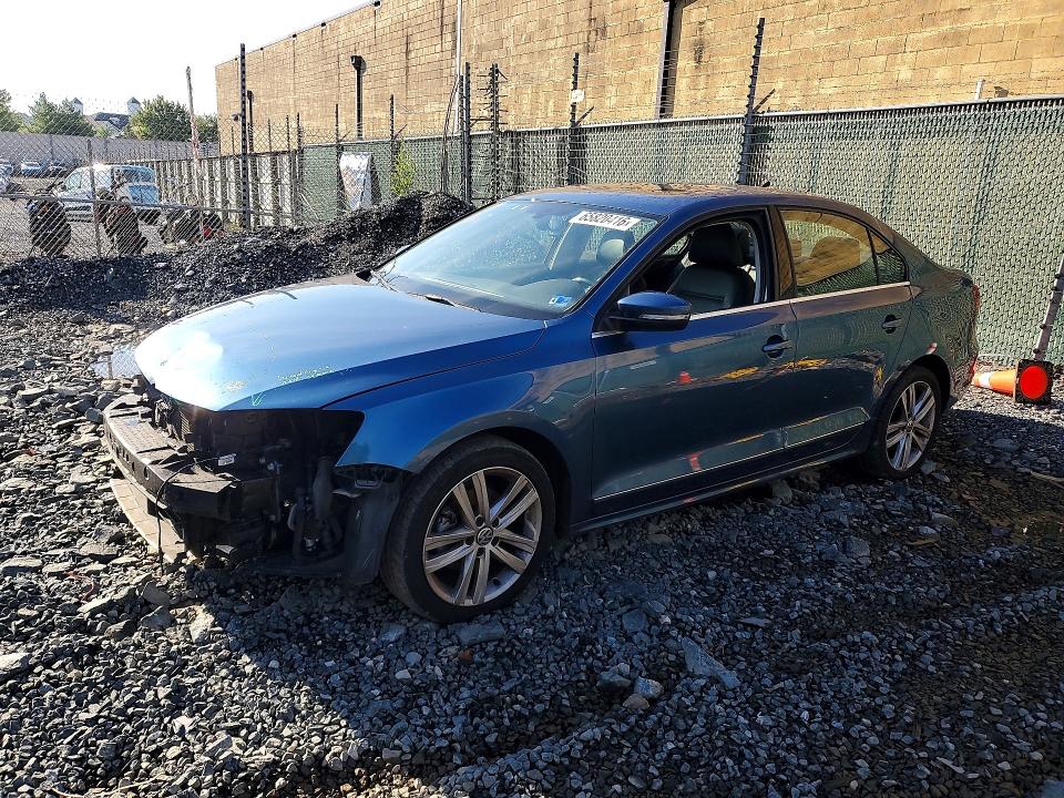 VOLKSWAGEN JETTA 2017 with VIN 3VWL17AJ3HM395923 - Photo from auction