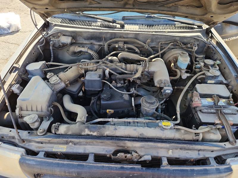 Photo 11 from auction – 2000 TOYOTA TACOMA with VIN 4TAVL52N9YZ671012