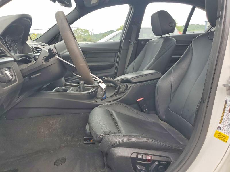 Photo 7 from auction – 2015 BMW 335 with VIN WBA3A9C51FF686624