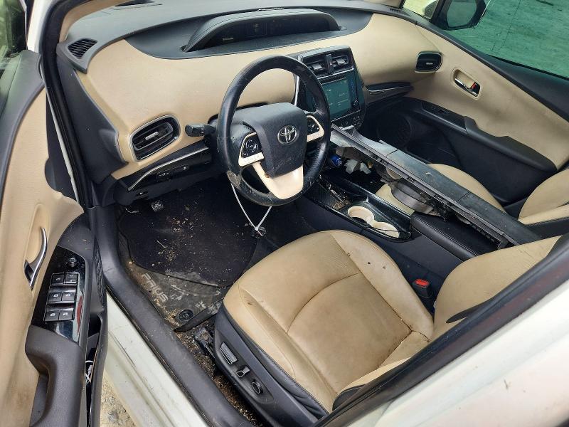 Photo 8 from auction – 2016 TOYOTA PRIUS with VIN JTDKARFU2G3004726