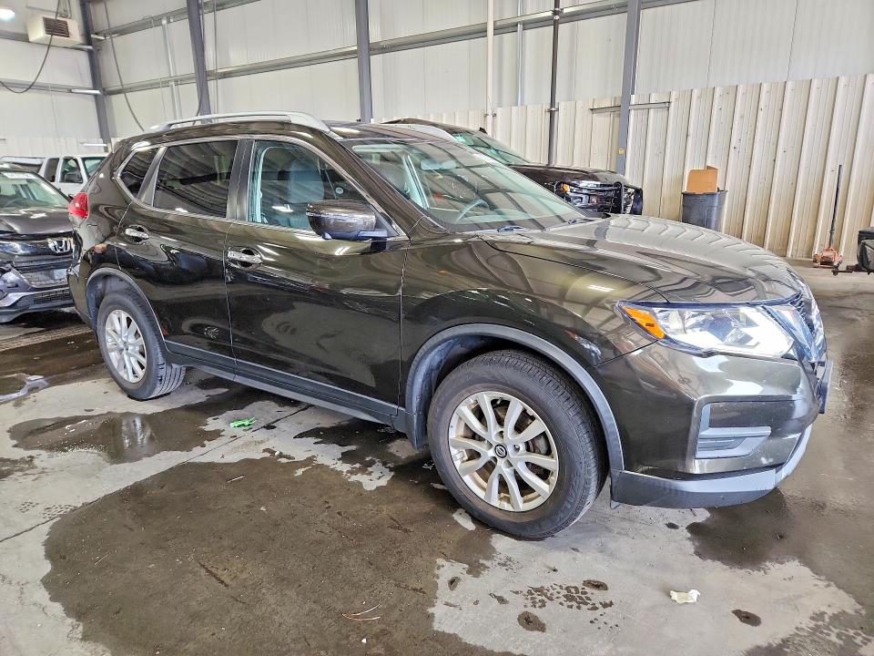 Photo 4 from auction – 2017 NISSAN ROGUE with VIN KNMAT2MV9HP526899