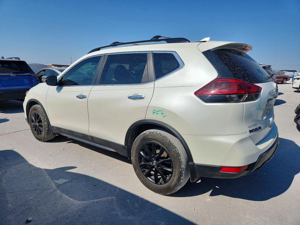 Photo 2 from auction – 2018 NISSAN ROGUE with VIN 5N1AT2MT2JC730600