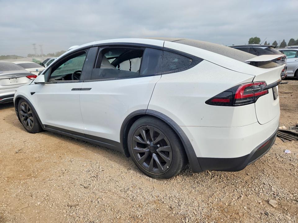 Photo 2 from auction – 2023 TESLA MODEL X with VIN 7SAXCBE55PF376178