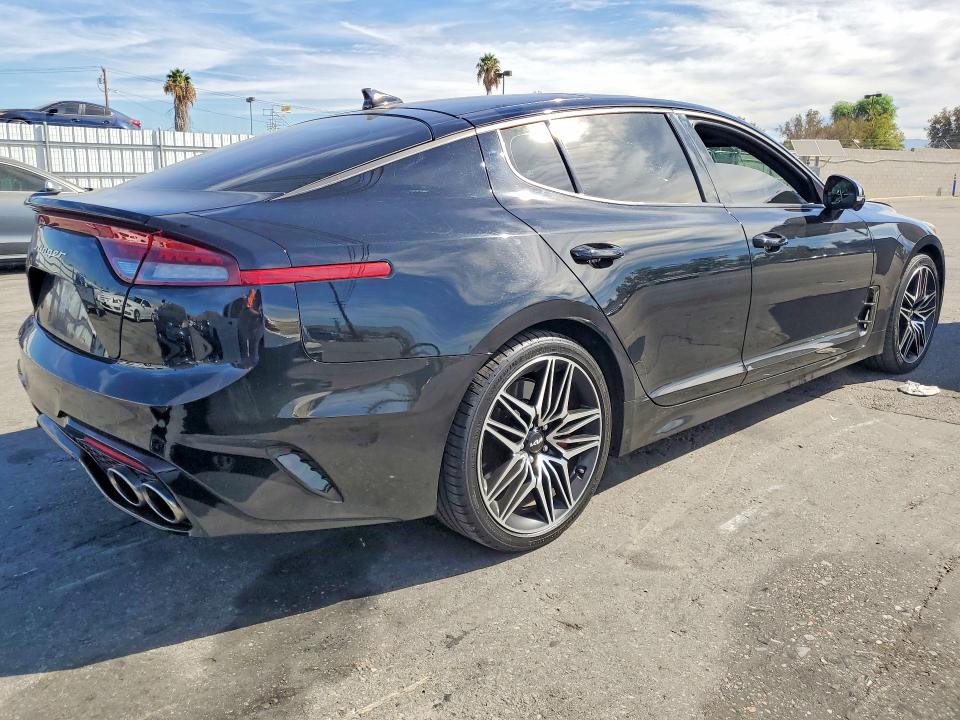 Photo 3 from auction – 2023 KIA STINGER with VIN KNAE55LC8P6125746