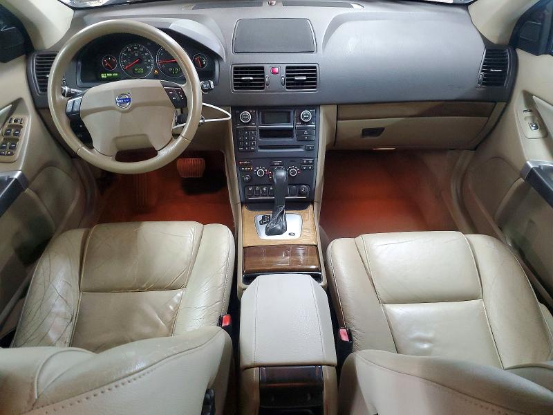 Photo 8 from auction – 2010 VOLVO XC90 with VIN YV4982CZ6A1566386