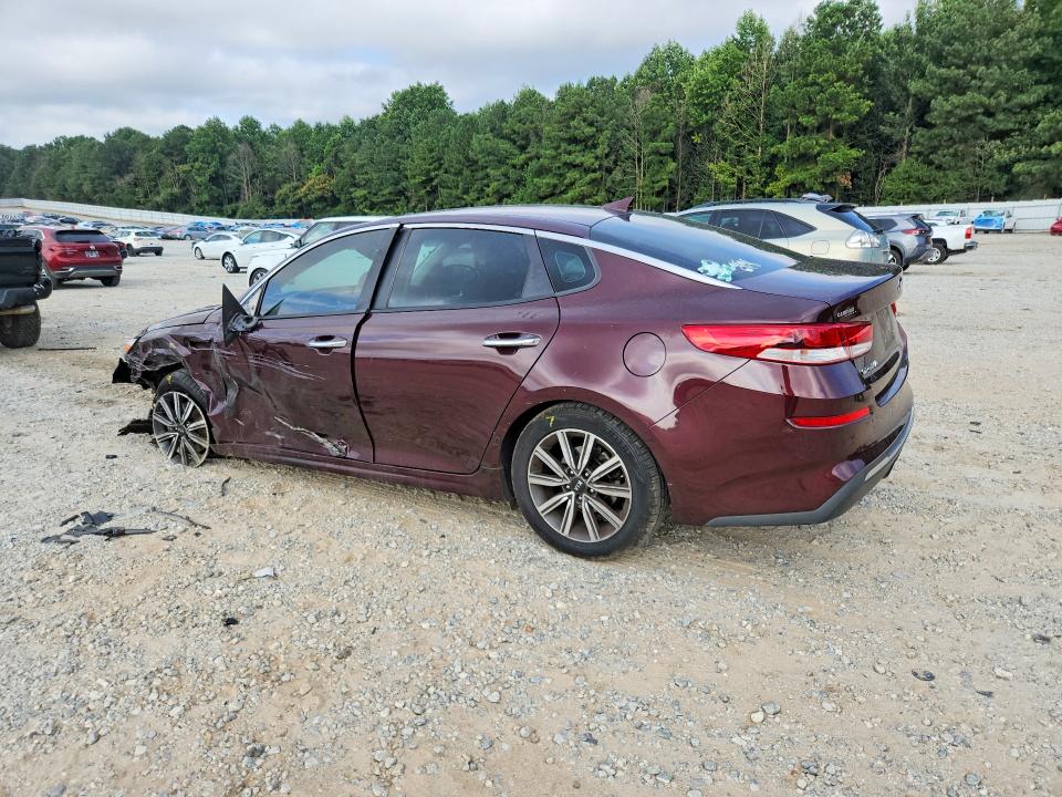Photo 2 from auction – 2019 KIA OPTIMA with VIN 5XXGT4L36KG360524