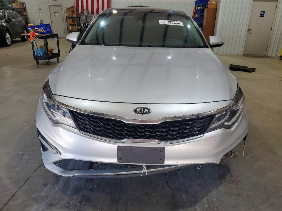 Photo 5 from auction – 2020 KIA OPTIMA with VIN 5XXGU4L1XLG424643