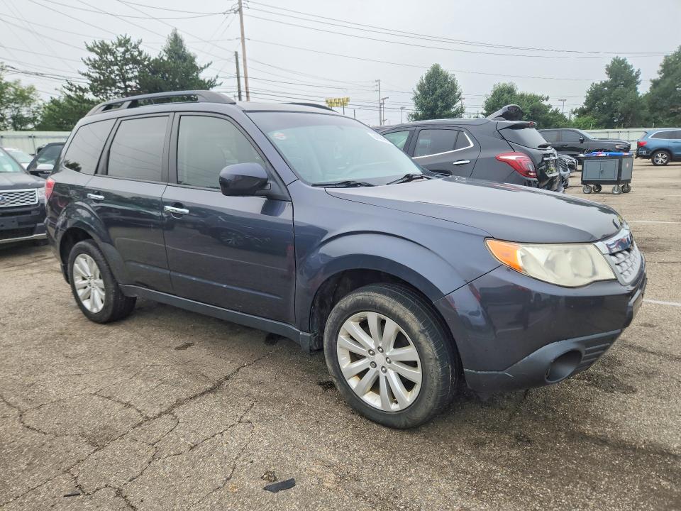 Photo 4 from auction – 2012 SUBARU FORESTER with VIN JF2SHBDC0CH417076