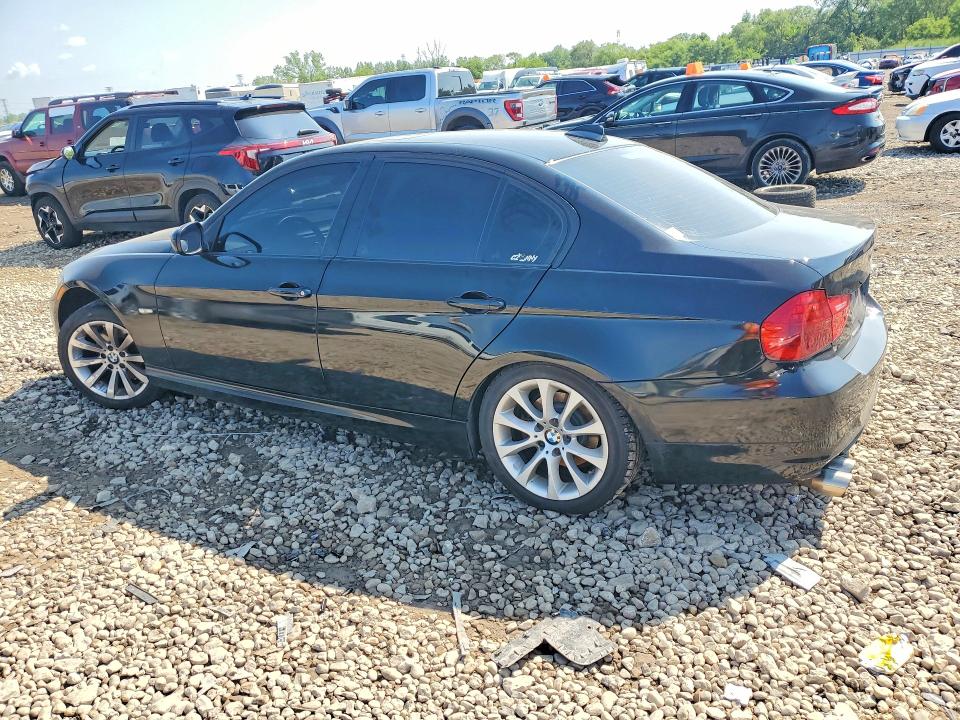 Photo 2 from auction – 2010 BMW 328 with VIN WBAPH5C59AA439489