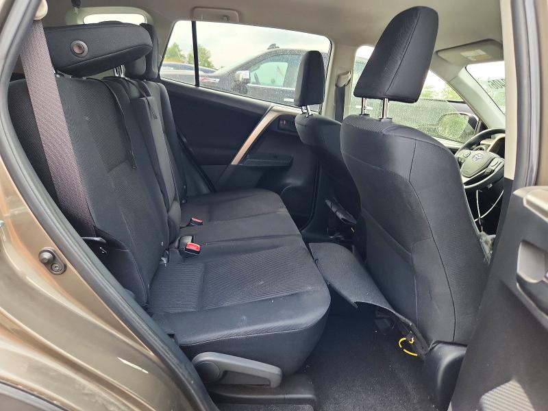 Photo 10 from auction – 2015 TOYOTA RAV4 with VIN JTMBFREV2FD174959